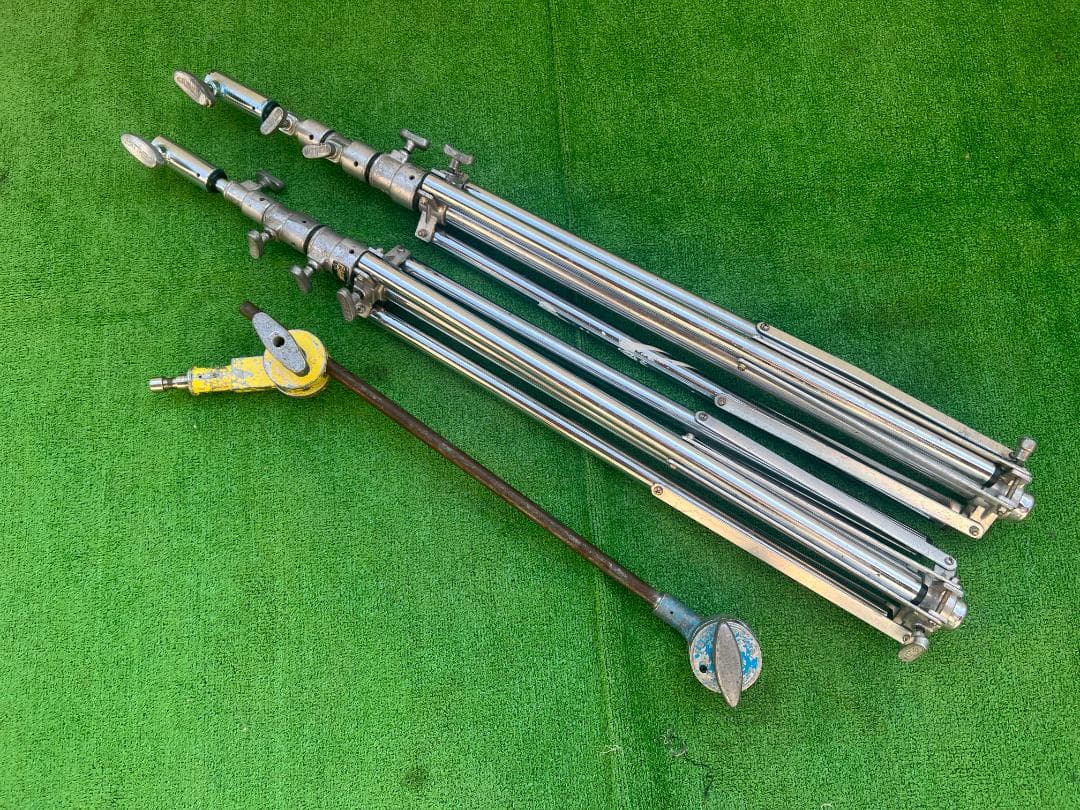 MATTHEWS/マシューズ ライトスタンド×2台 三脚 スタジオ器材