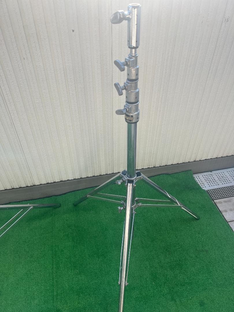 MATTHEWS/マシューズ ライトスタンド×2台 三脚 スタジオ器材