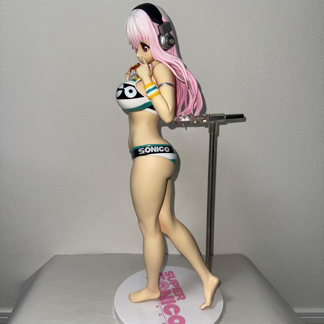 すーぱーそに子 水着フィギュア ギガンテック　ソフビ