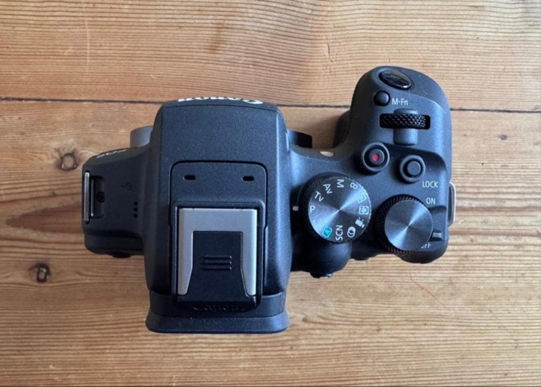 Canon EOS R10 ミラーレス一眼カメラ 本体　セット