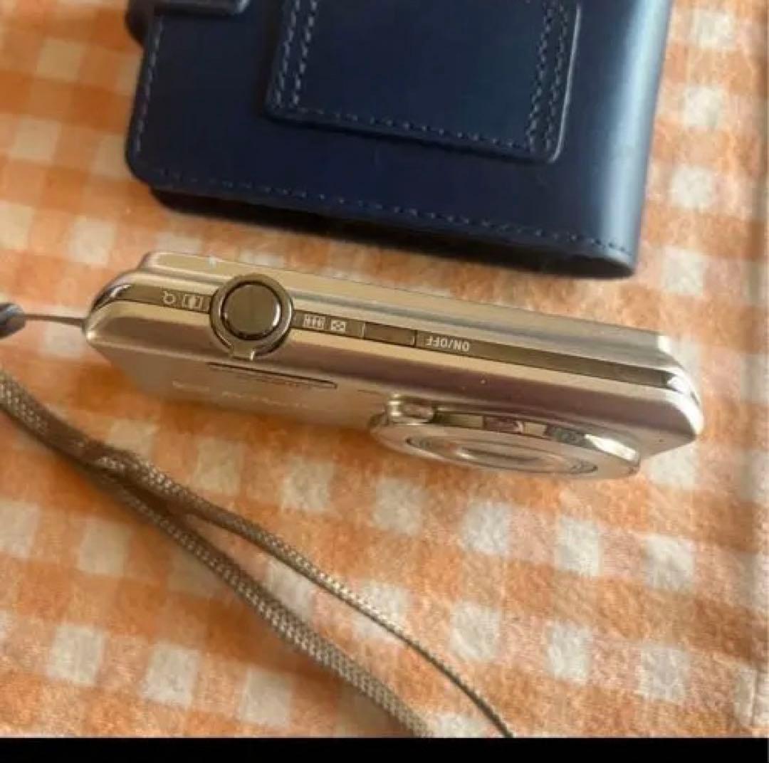 CASIO EXILIM コンパクトデジタルカメラ ケース付き