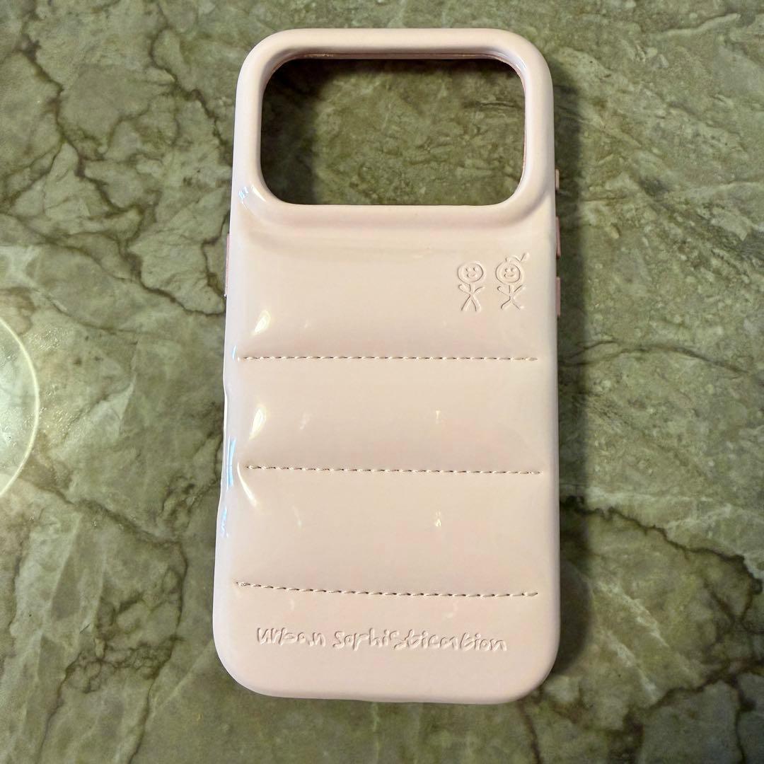 アーバン・ソフィスティケーション iPhone17Pro ケース ストロベリー