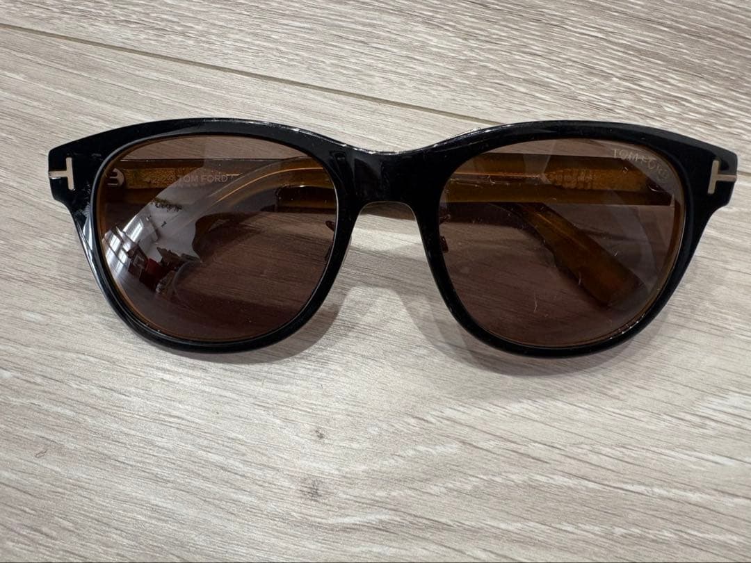 トムフォード　Tom Ford サングラス　9257