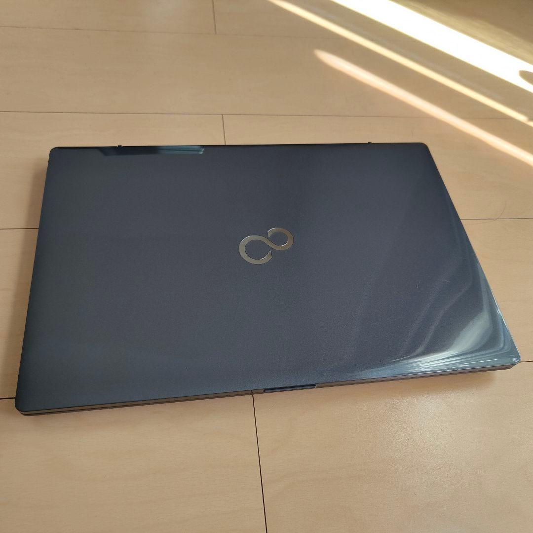 FMV LIFEBOOK AH53/B3 FUJITSU ノートパソコン