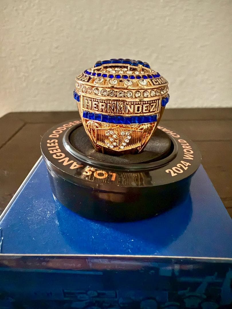 【非売品・限定品】Dodgersテオスカ・ヘルナンデス2024チャンピオンリング