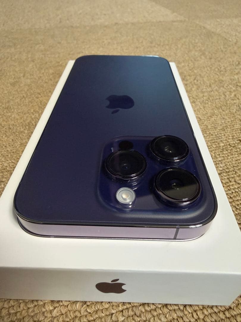 バオー　Apple iPhone 14 Pro ディープパープル