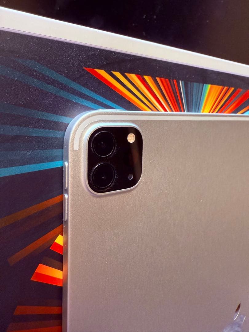 iPad Pro 12.9インチ（第5世代） + Apple Pencil