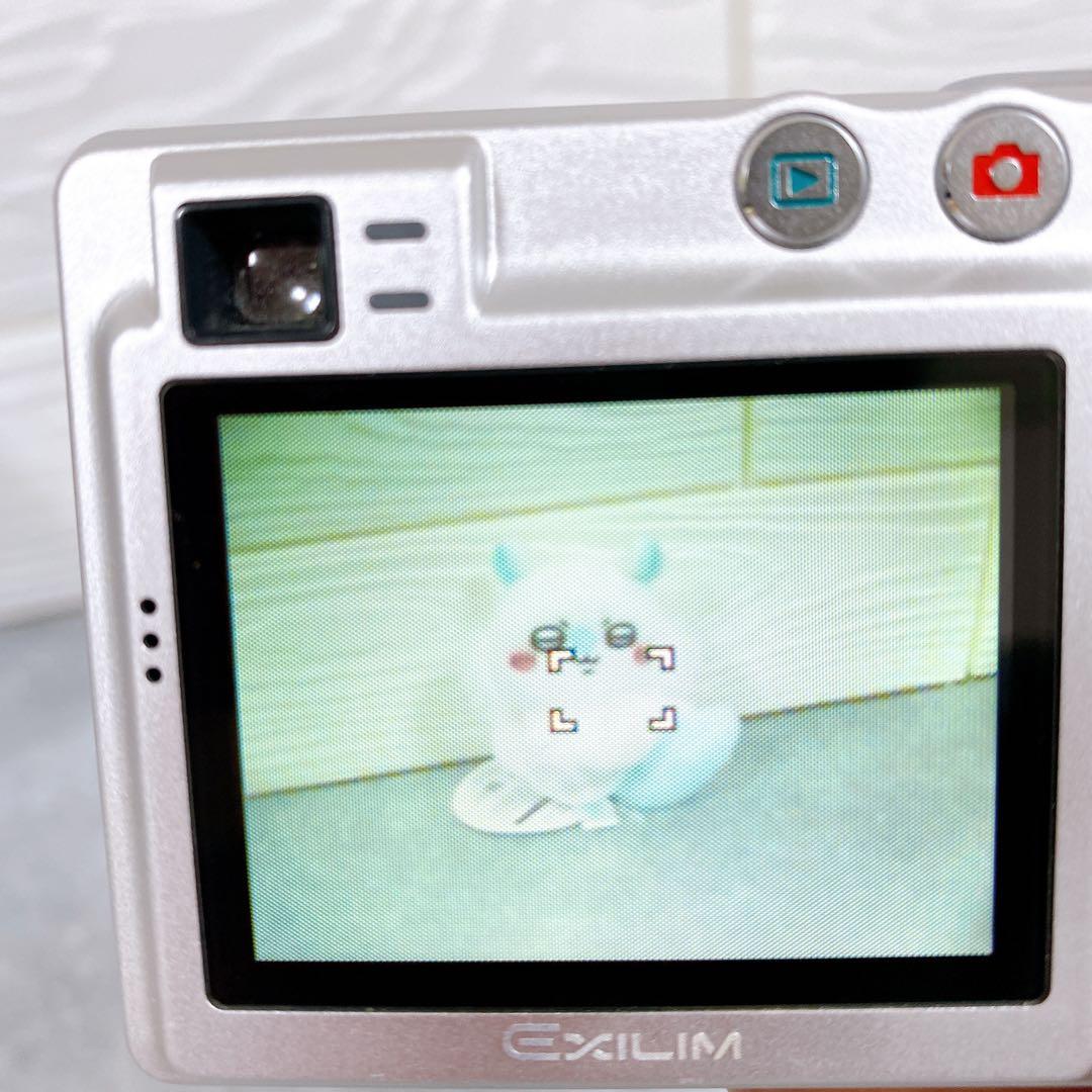 CASIO EXILIM ZOOM EX-Z40 シルバー