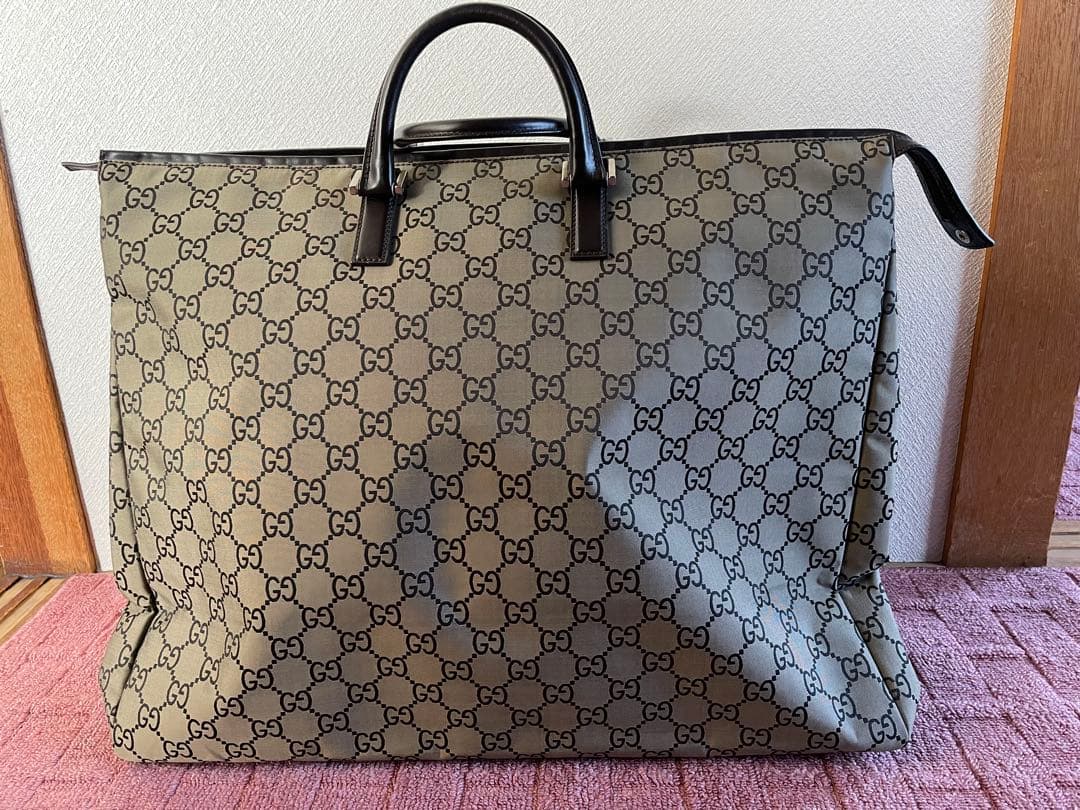 ★GUCCI GGパターン ナイロンビジネスバッグ 大きめ