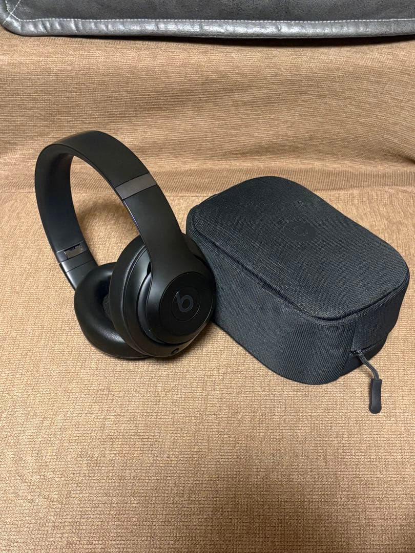ヘッドホン Beats Studio pro