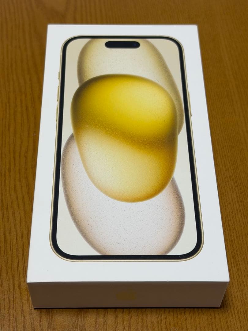 【レンズ割れあり】iPhone15 256GB イエロー SIMフリー