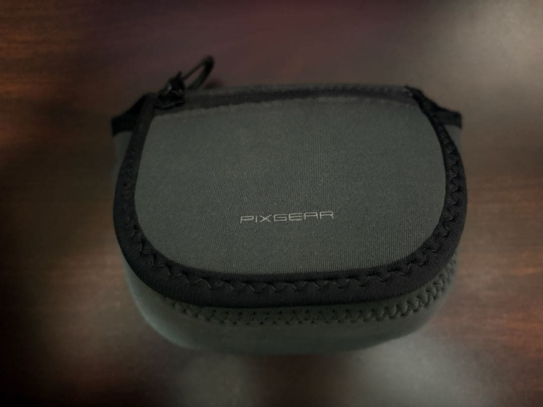 OLYMPUS OM-D E-M10 Mark II EZレンズキット