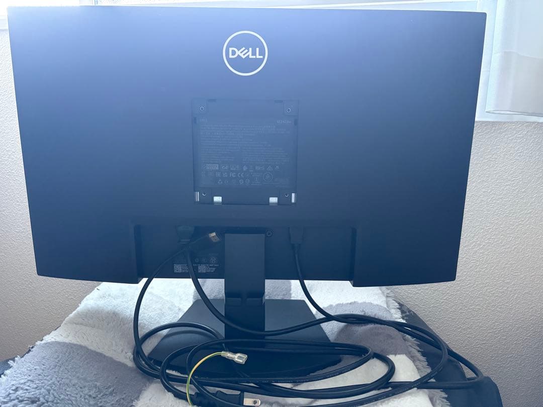 Dell SE2422H 23.8インチ モニター ディスプレイ定価15800円