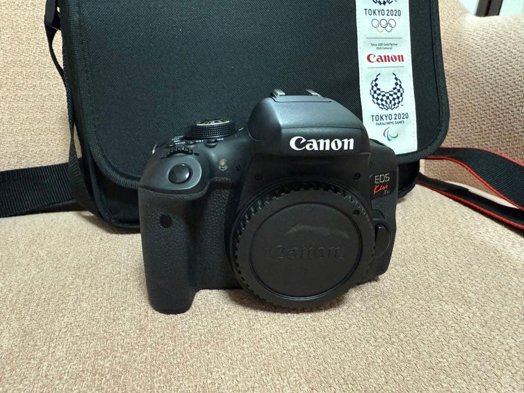 Canon EOS Kiss X8i ダブルズームキット