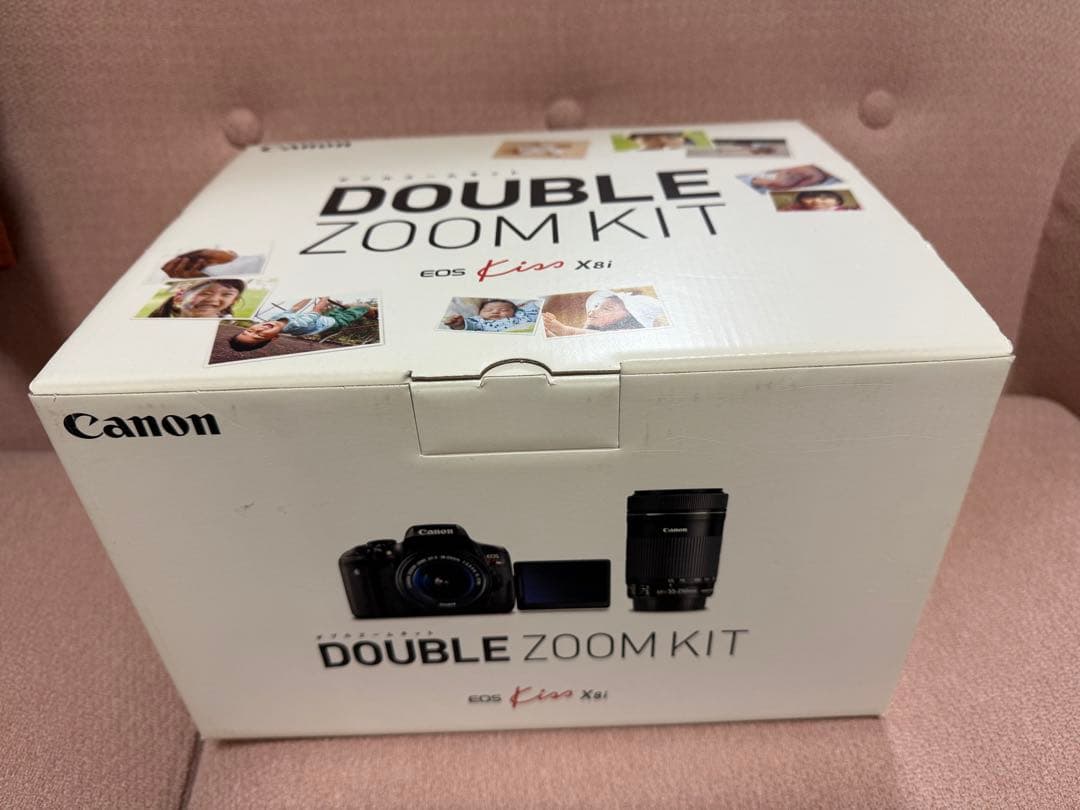 Canon EOS Kiss X8i ダブルズームキット