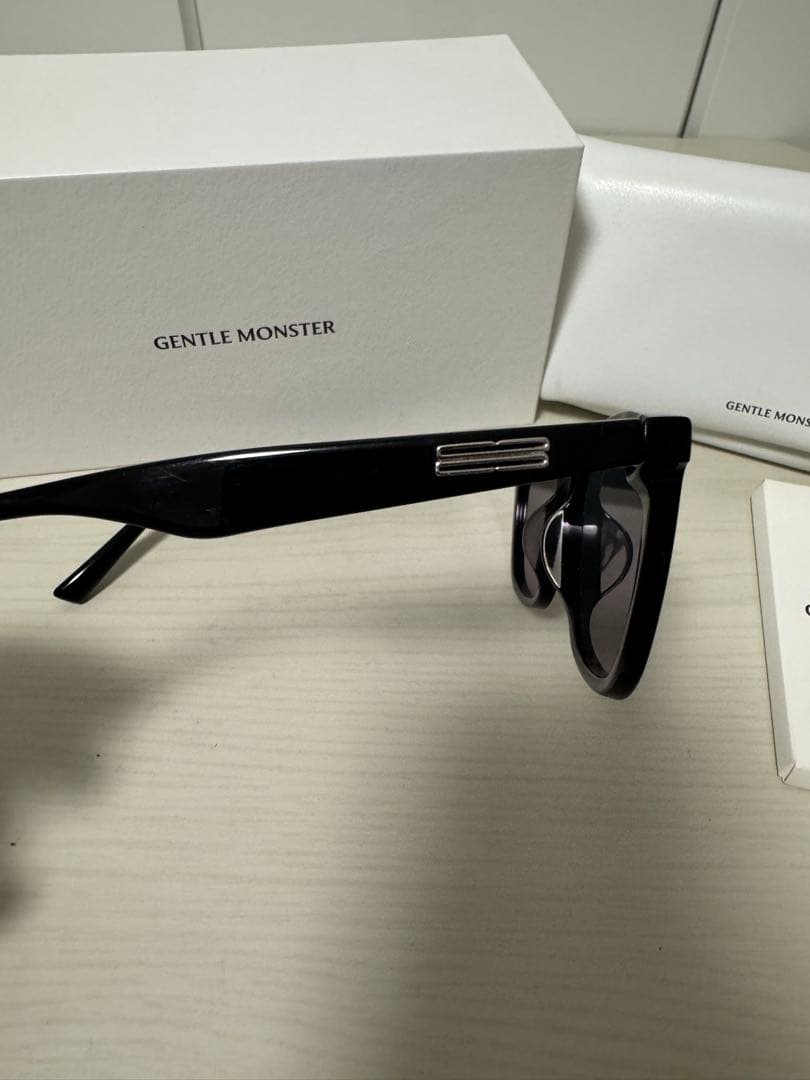 小物 GENTLE MONSTER HEIZER