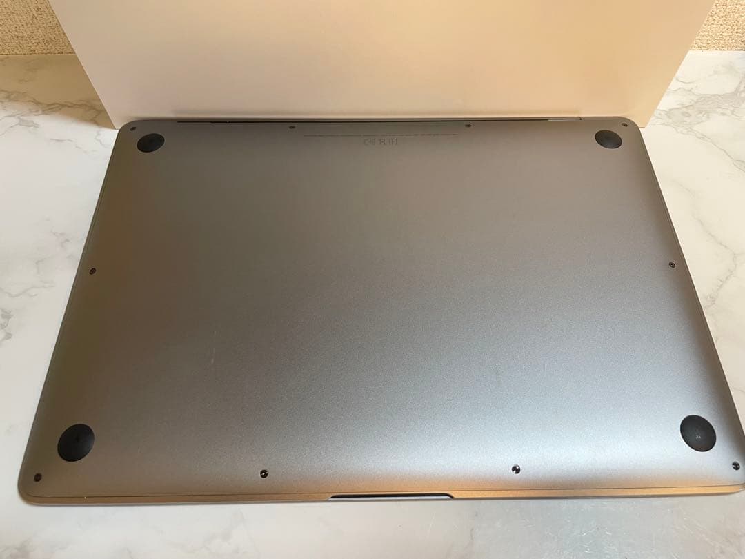 MacBook Air m1使用期間6ヶ月　箱付き