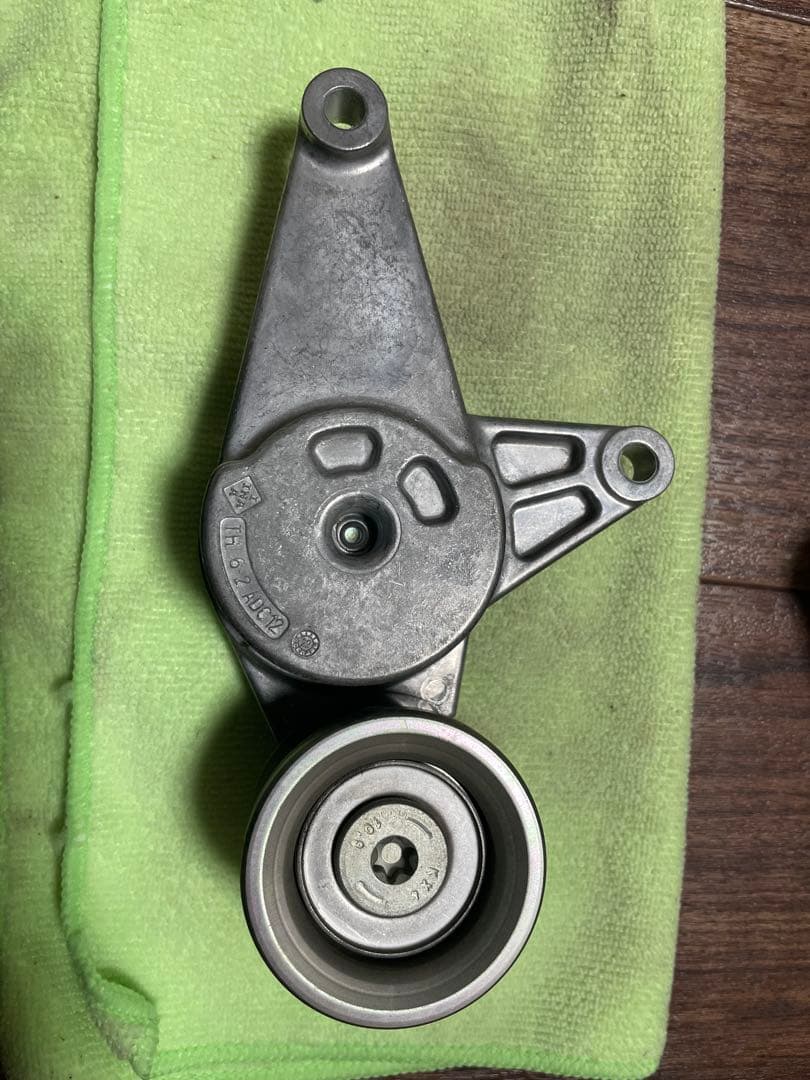 スズキ純正　テンショナ　6個 3セット