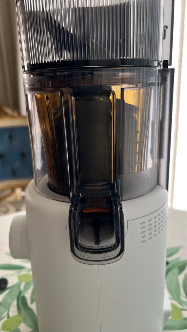 ホワイト ジューサー ダイヤル式