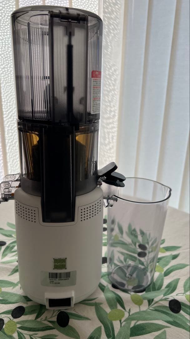 ホワイト ジューサー ダイヤル式