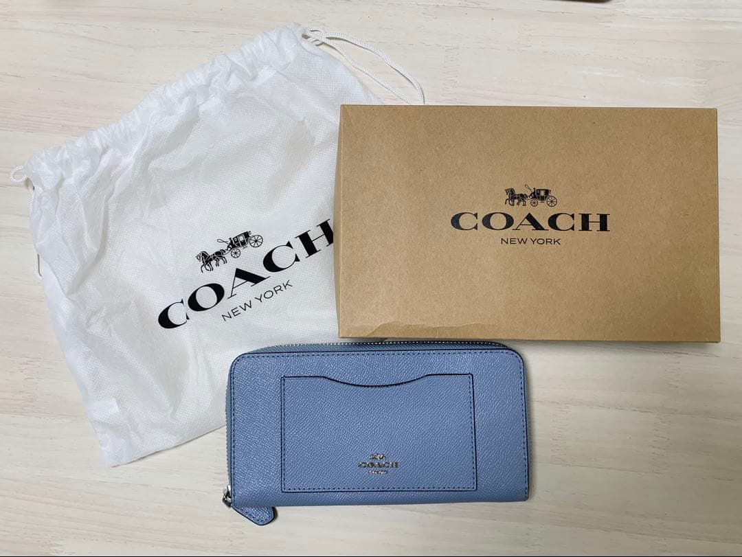 【新品未使用】COACH 長財布 ラウンドファスナー 水色 ブルー 箱 不織布袋
