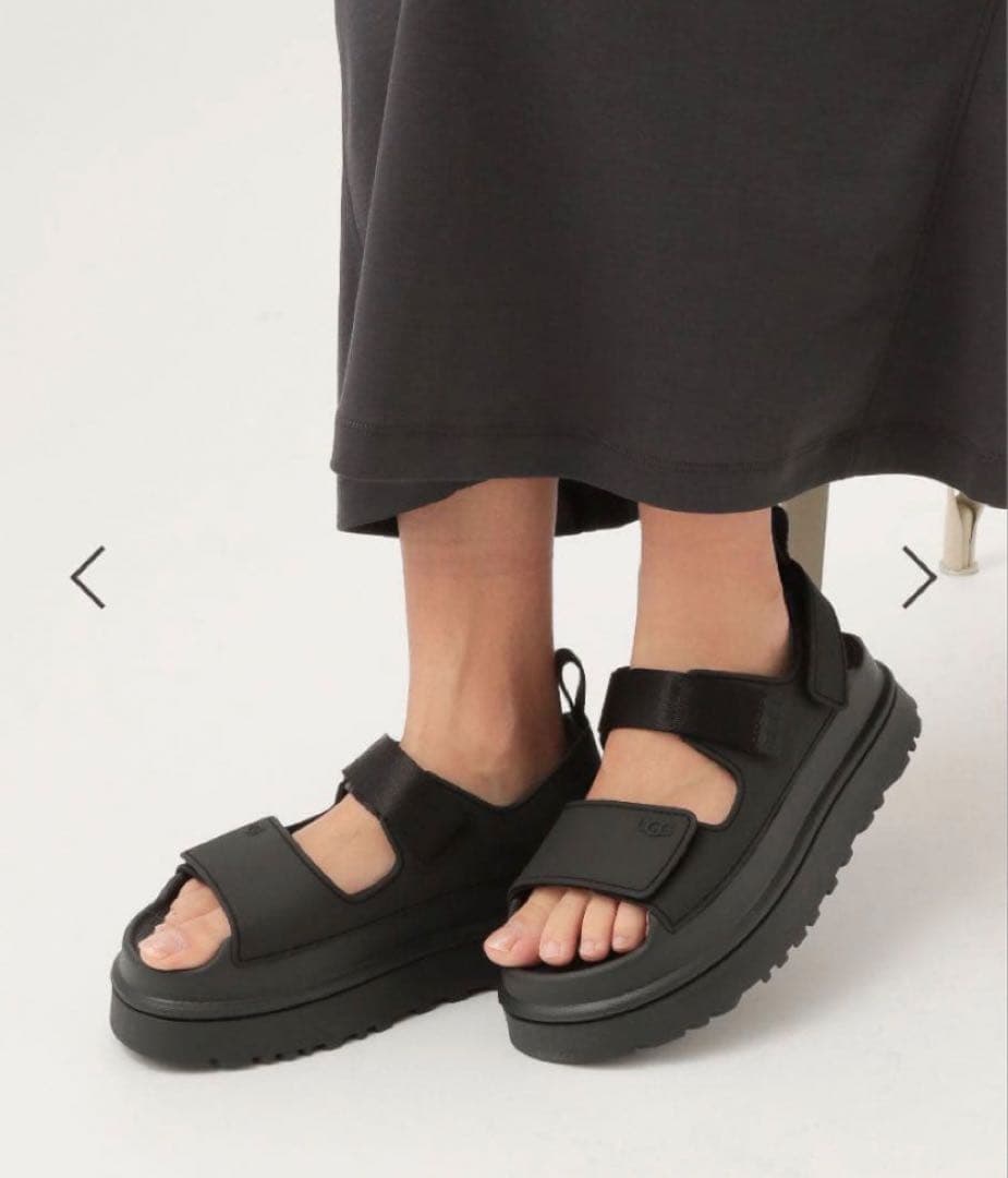 UGG GOLDEN GLOW ブラック 23センチ 新品未使用