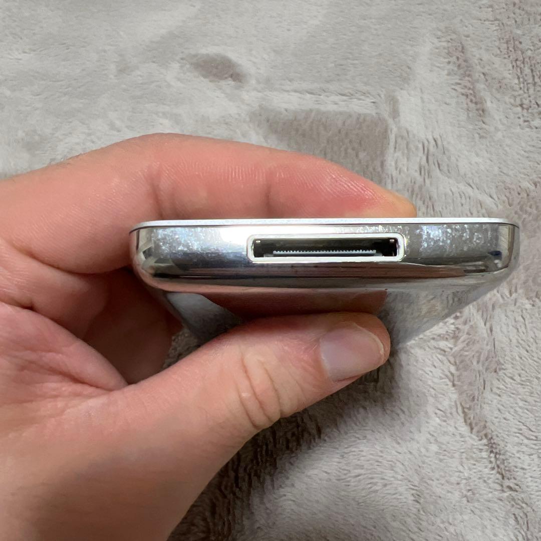 ジャンク★Apple iPod Classic 160GB シルバー第6世代