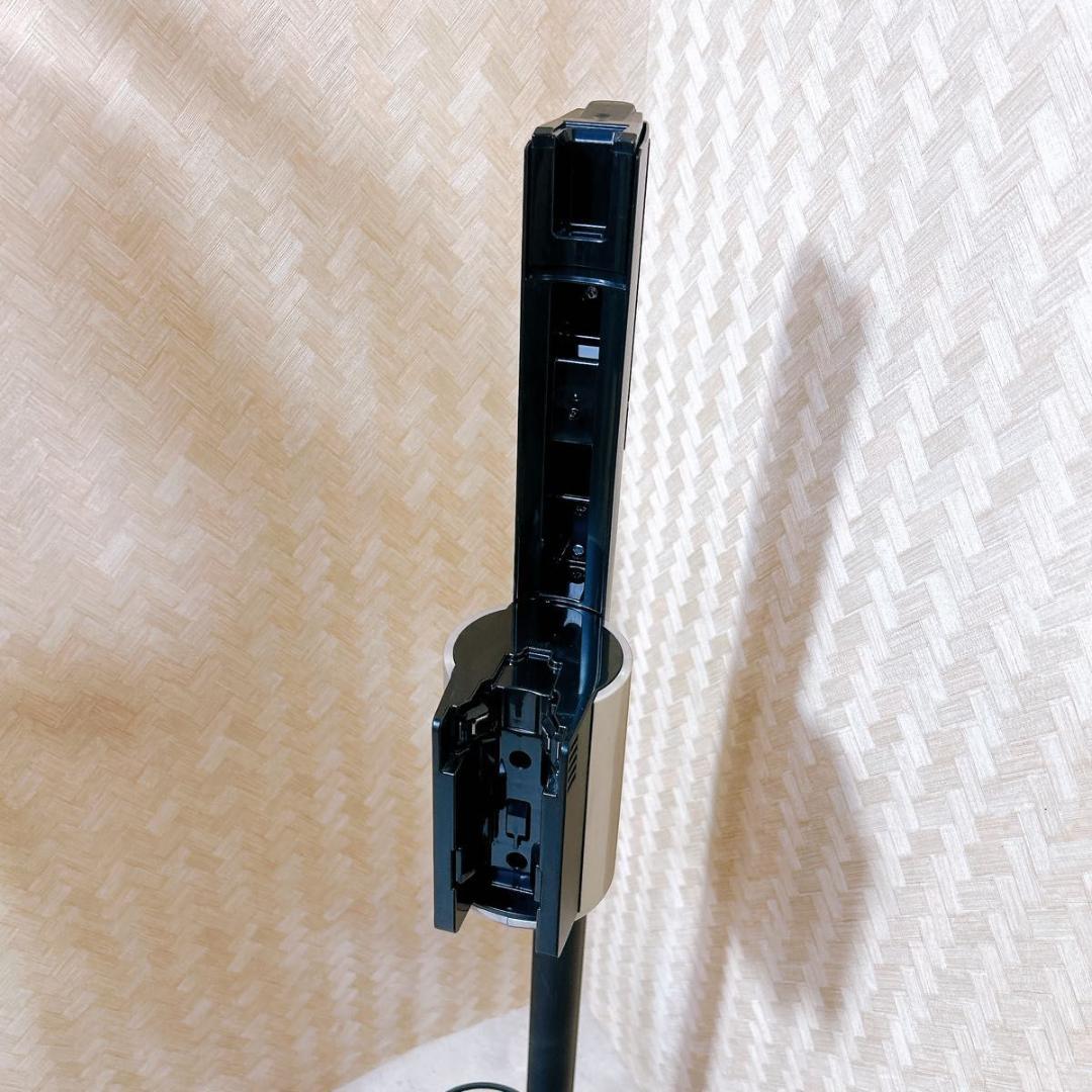 三菱 コードレススティッククリーナー HC-JD2X-S