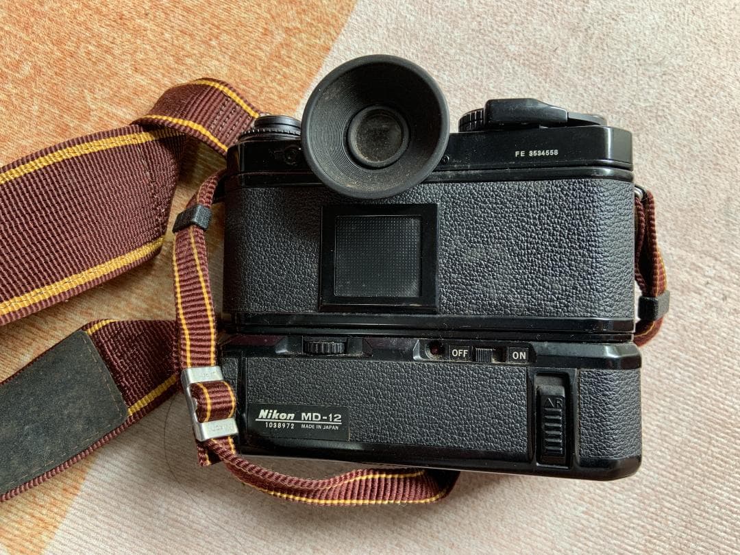 Nikon フィルム一眼レフカメラFE ZOOM70-210f 4　MD-12