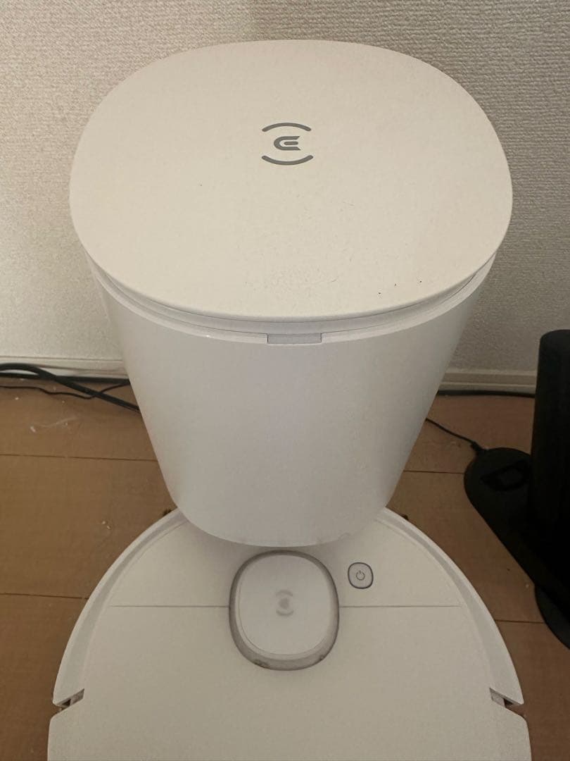 お掃除ロボット　ECOVACS(エコバックス）　　DEEBOT N8+ 本体