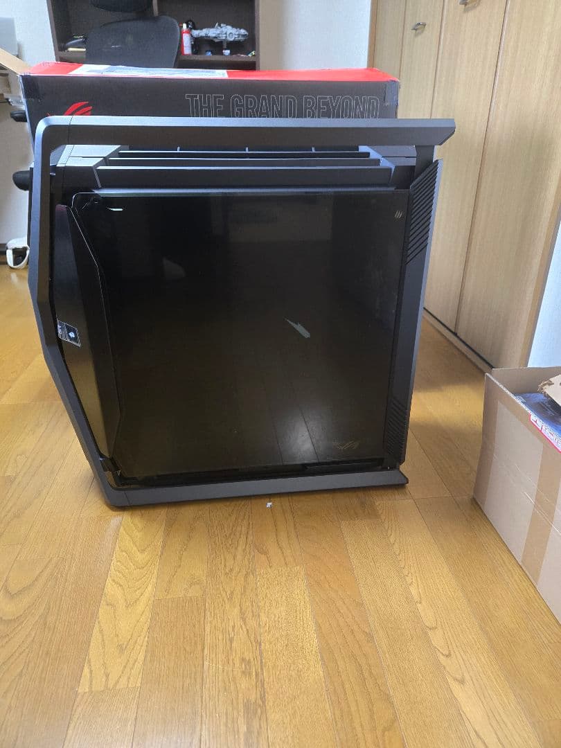 ASUS ROG Hyperion ケース 新品未使用 箱・レシート付き
