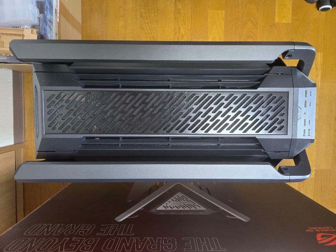 ASUS ROG Hyperion ケース 新品未使用 箱・レシート付き