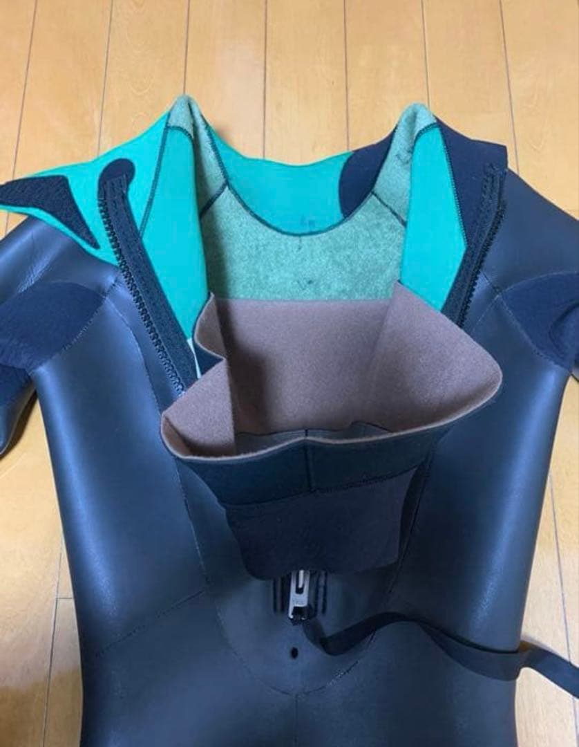 ウエットスーツ　セミドライ　オールブラック