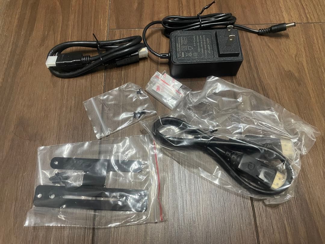 【ほぼ未使用】MINIS FORUM ミニPC 3台まとめ売り