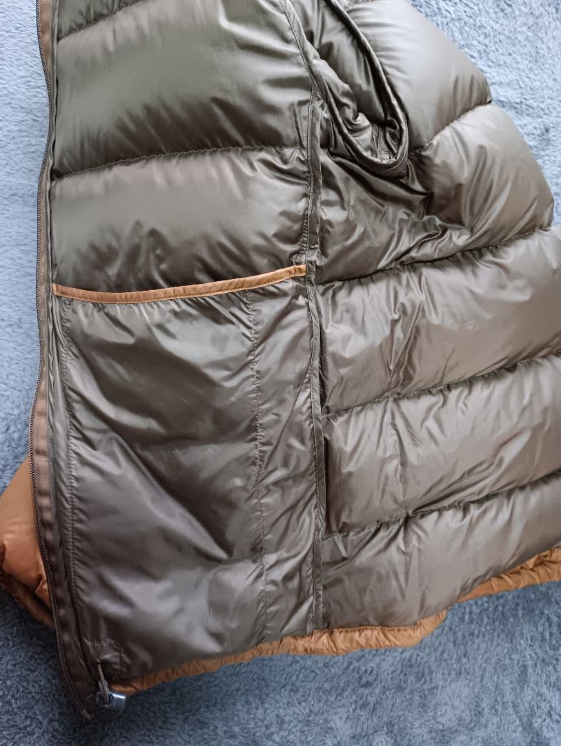 mont-bell ブラウン ダウンジャケット