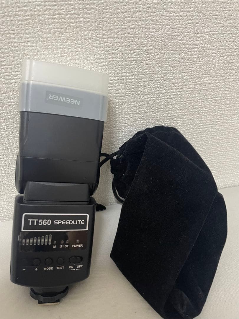 SAMYANG AF 75mm F1.8 αEマウントとおまけ多種