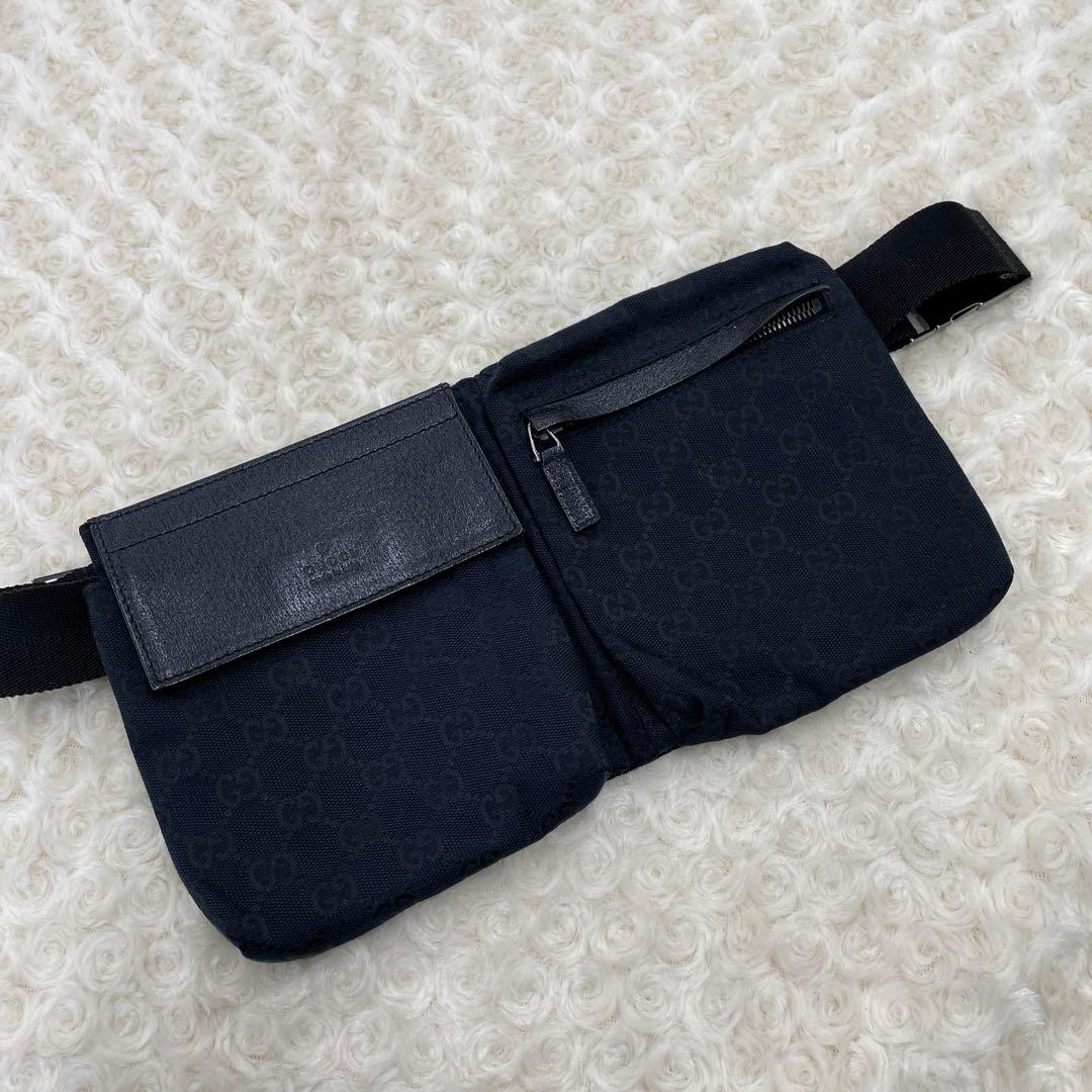 GUCCI GGキャンバス　ウエスト・ボディバッグ