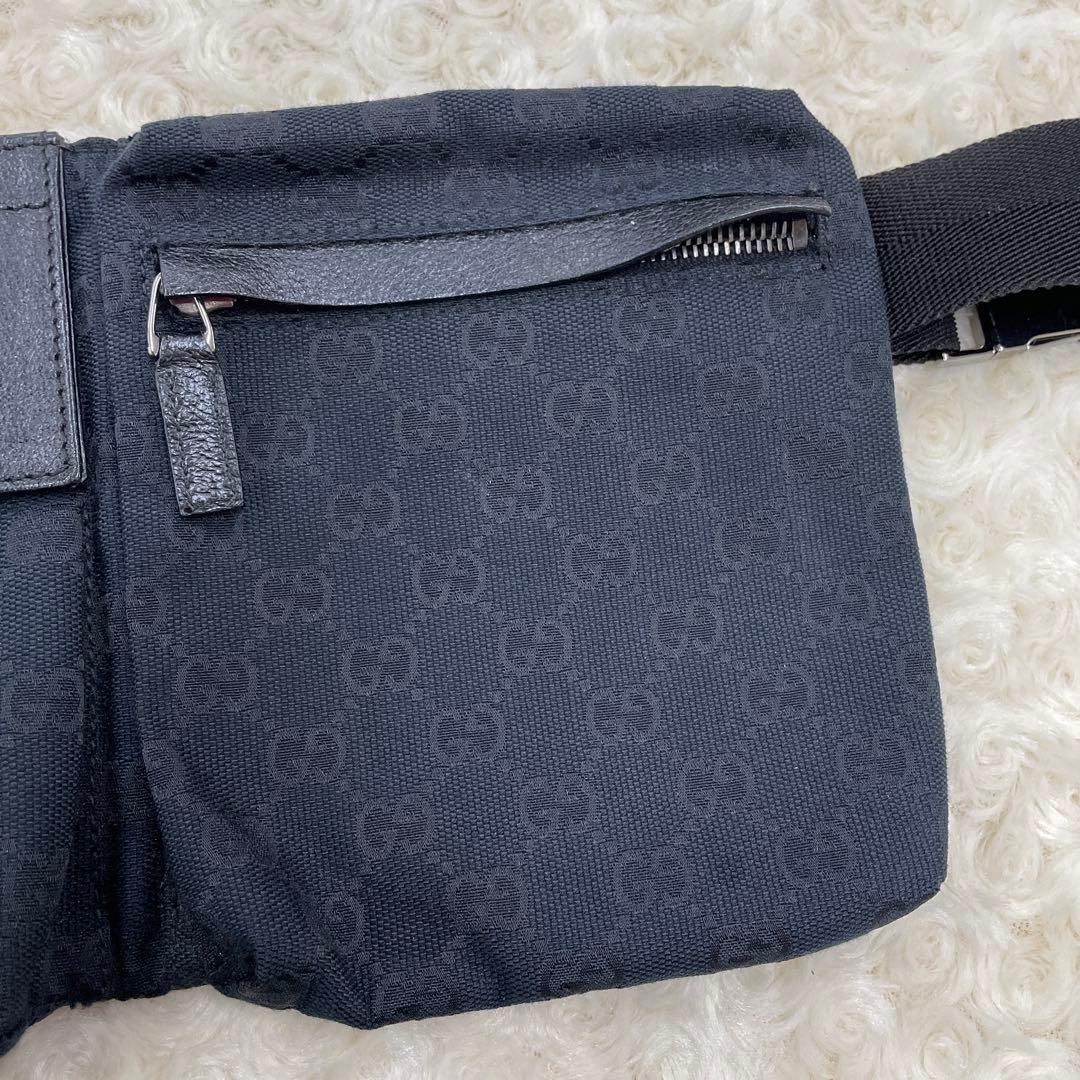 GUCCI GGキャンバス　ウエスト・ボディバッグ
