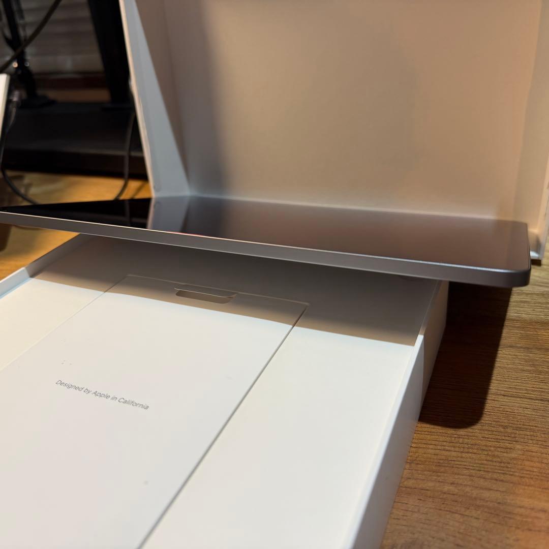 【美品】iPad Air 6世代 13inch 128GB Wi-Fi