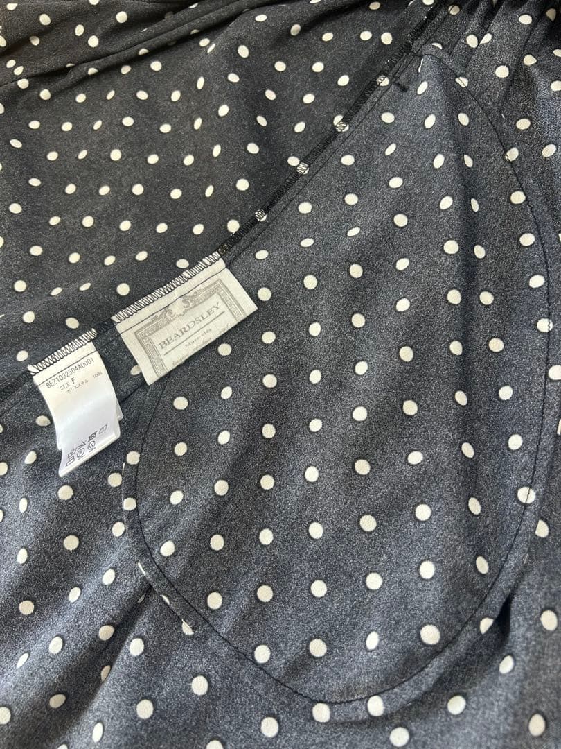 美品✳︎ビアズリー パール釦ギャザーチュニック ブラウス 2023年