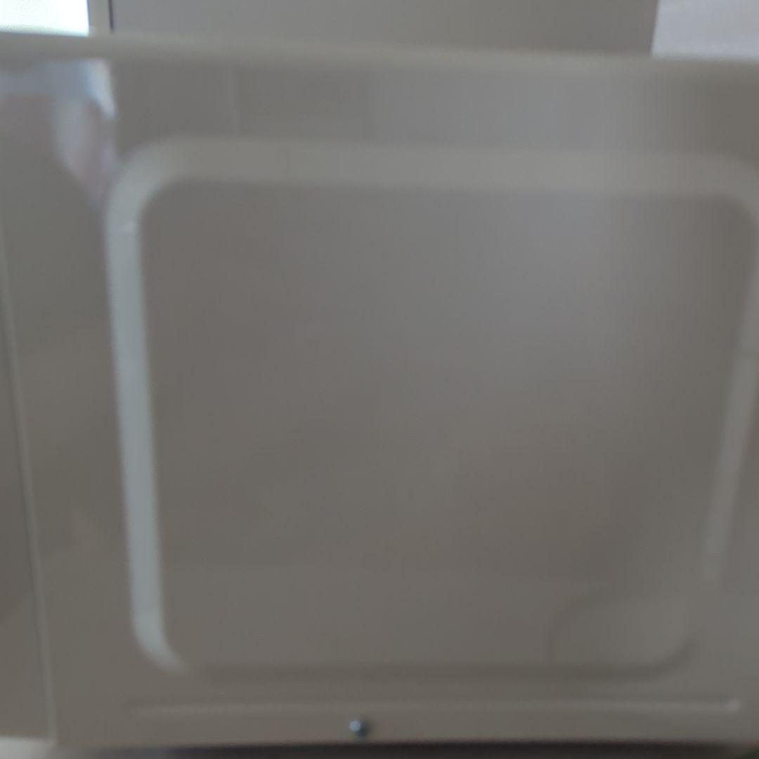 単機能電子レンジ クリーム色 700W