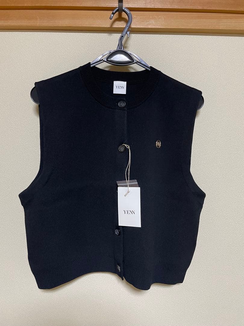 新品未使用‼️タグあり‼️DOUBLE FACE KNIT VEST