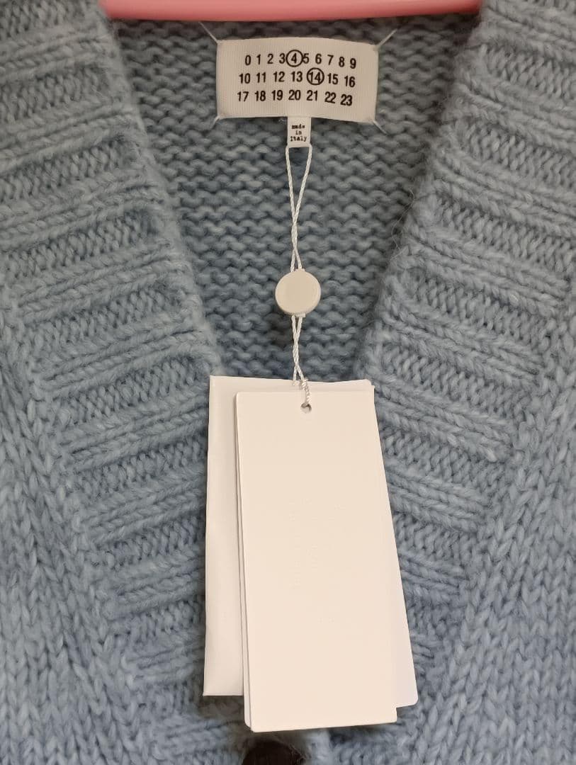 MaisonMargielaタグ付きブルーボタニカルダイカーディガン