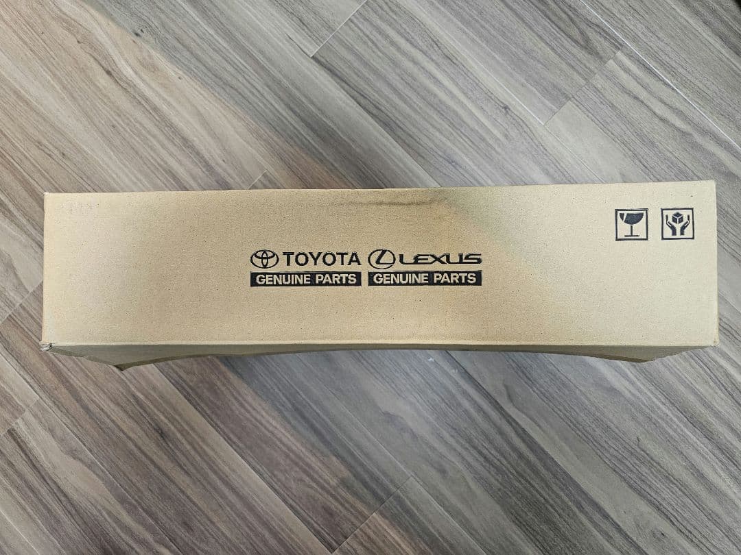 新品　純正品ANH20ヴェルファイア　左テールランプ内側