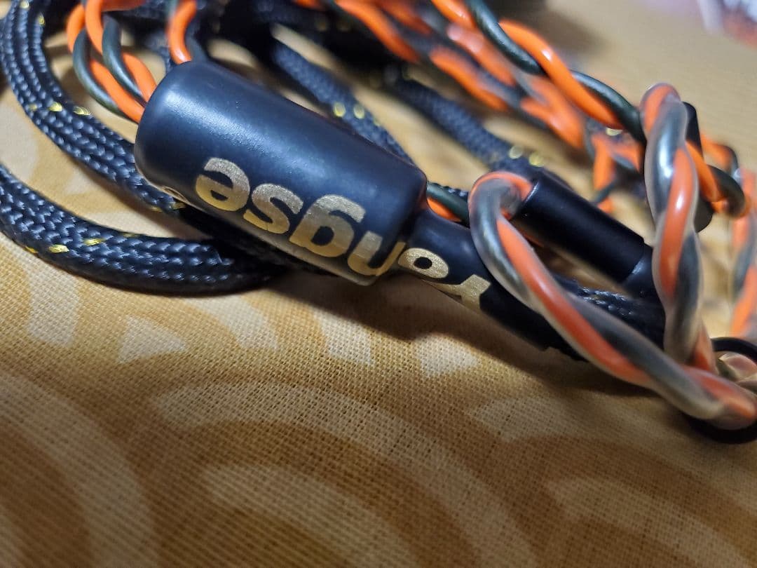 イヤホン Yongse Stormrise 4.4mm 2pin