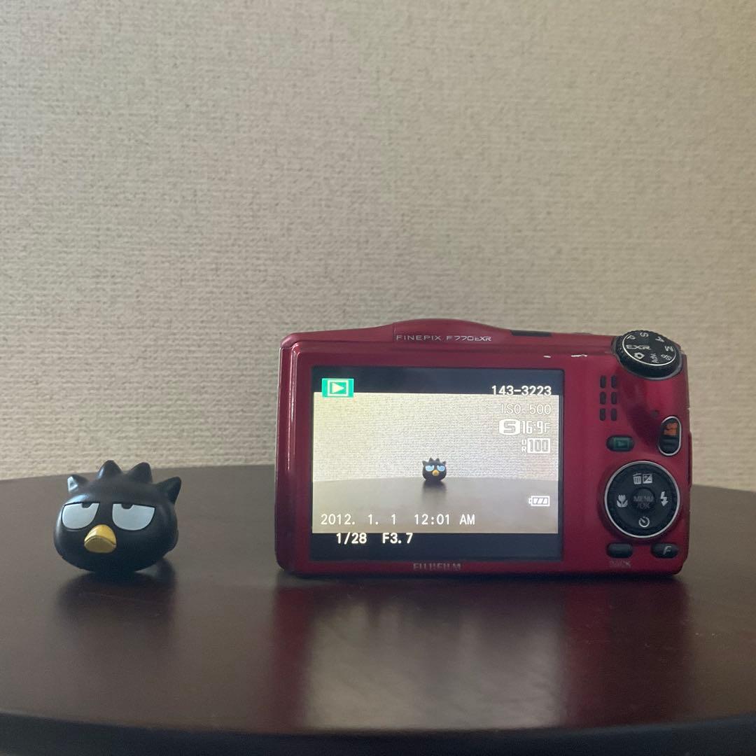 デジタルカメラ FUJIFILM FinePix F770EXR