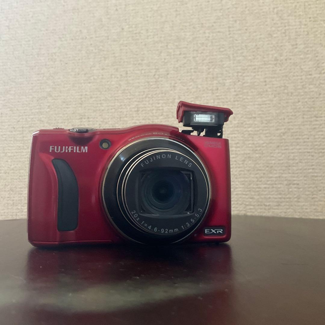 デジタルカメラ FUJIFILM FinePix F770EXR