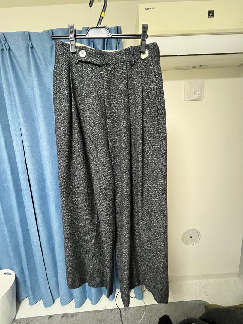 ま*者様 MASU 44 ツータックスラックス グレー系