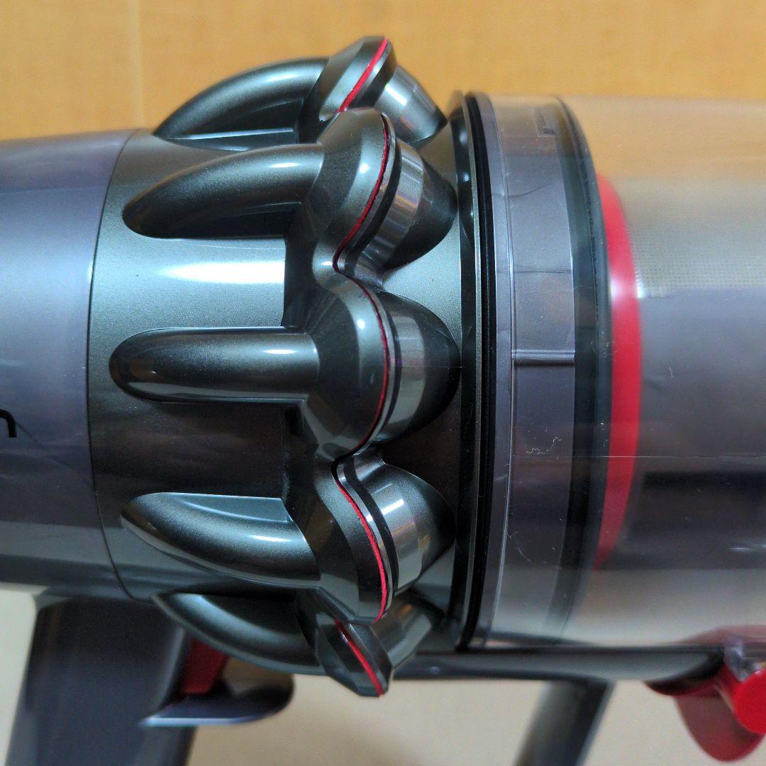 【美品】ダイソン cyclone v11 fluffy sv14 分解洗浄済み