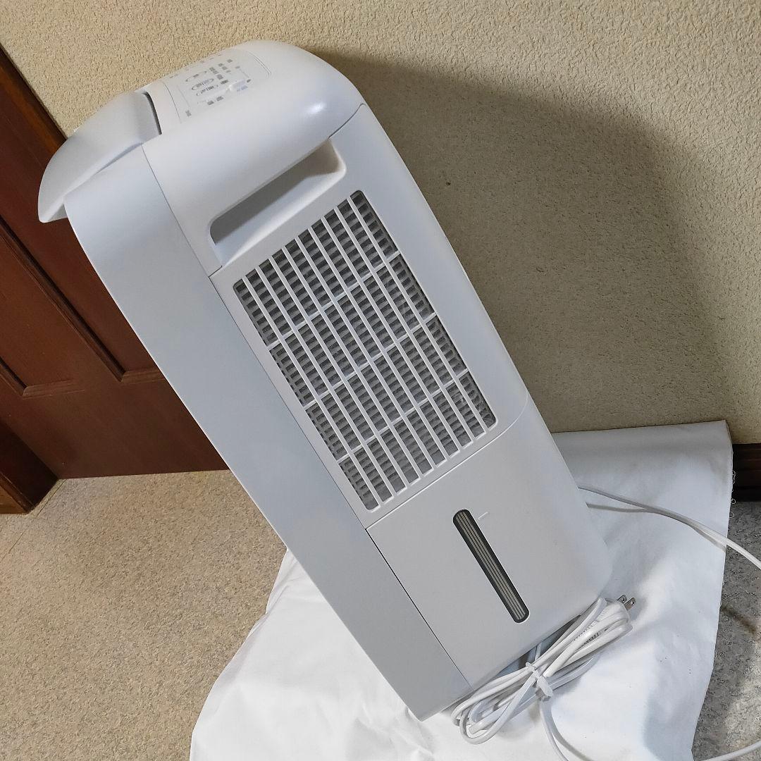 SHARP 冷風・衣類乾燥除湿機 CM-N100